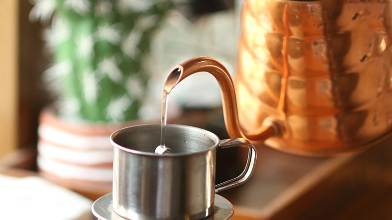 Vietnamese coffee pot (5)